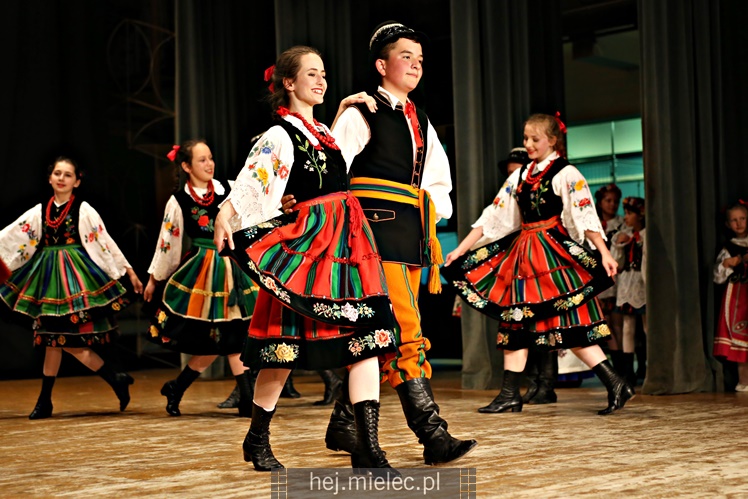 Koncert Dziecięcego Zespołu Tanecznego Abrakadabra