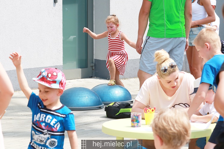 Sektor rodzinny podczas meczu Stal Mielec - Pogoń Siedlce