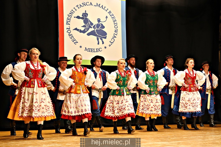 Koncert Zespołu Pieśni i Tańca ?Mali Rzeszowiacy?