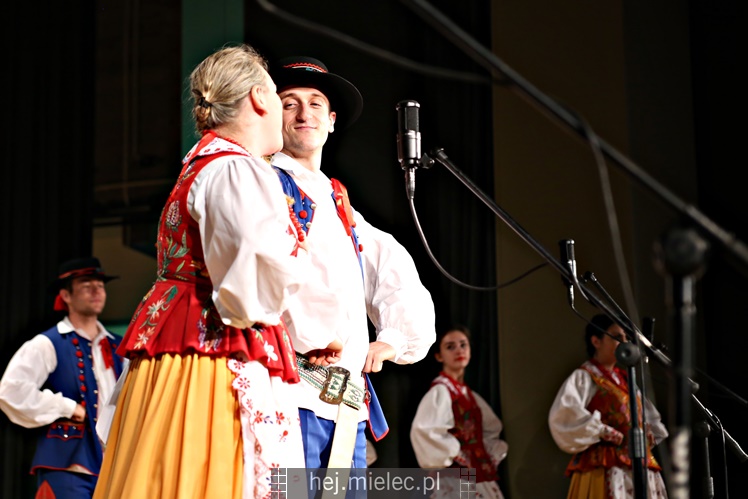 Koncert Zespołu Pieśni i Tańca ?Mali Rzeszowiacy?