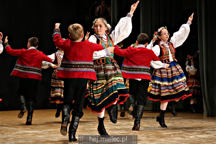 Koncert Zespołu Pieśni i Tańca ?Mali Rzeszowiacy?