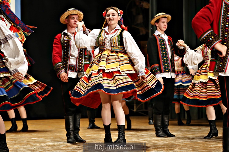 Koncert Zespołu Pieśni i Tańca ?Mali Rzeszowiacy?
