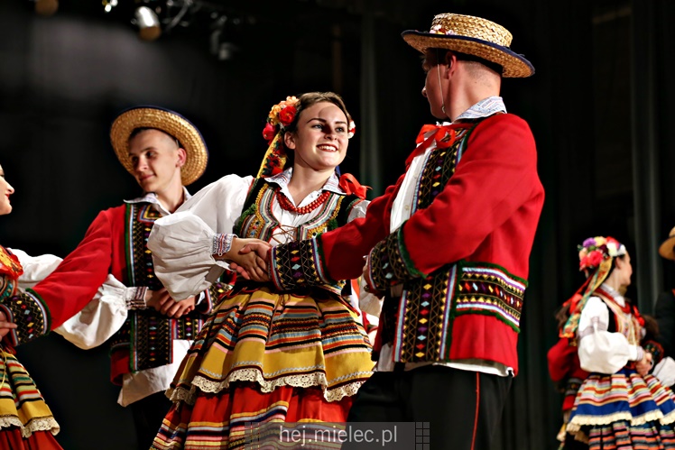 Koncert Zespołu Pieśni i Tańca ?Mali Rzeszowiacy?