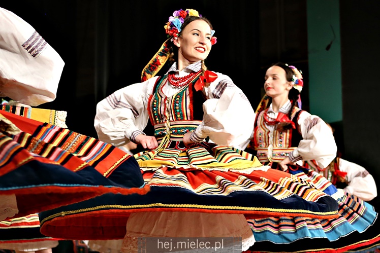 Koncert Zespołu Pieśni i Tańca ?Mali Rzeszowiacy?
