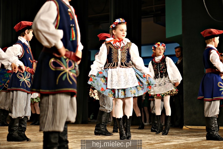 Koncert Zespołu Pieśni i Tańca ?Mali Rzeszowiacy?