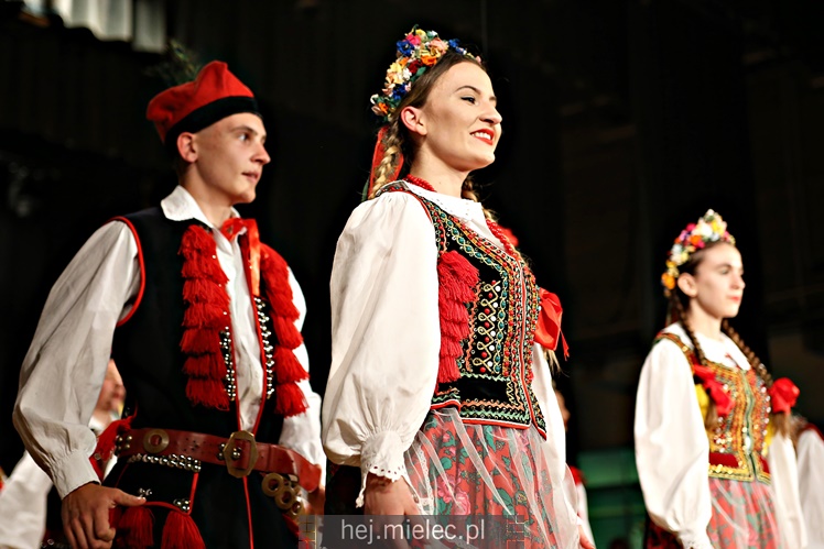 Koncert Zespołu Pieśni i Tańca ?Mali Rzeszowiacy?