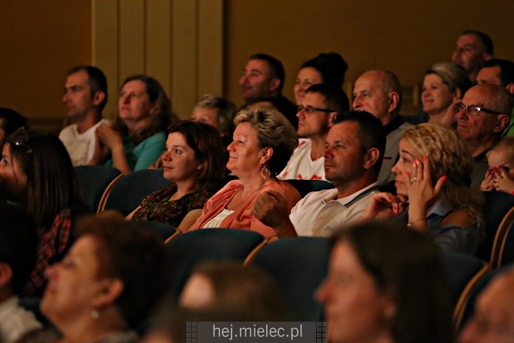 Koncert Zespołu Pieśni i Tańca ?Mali Rzeszowiacy?