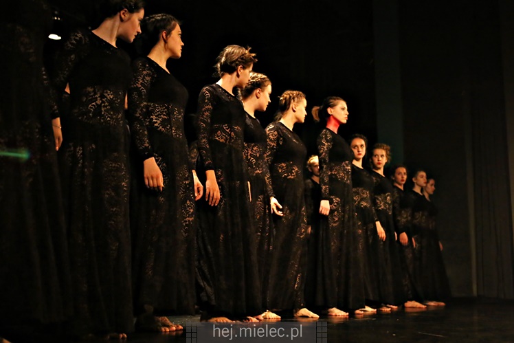 Koncert zespołów tańca nowoczesnego