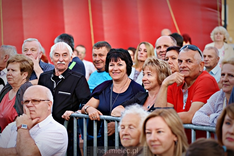 Piknik w stylu II RP na mieleckim Rynku