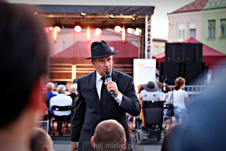 Piknik w stylu II RP na mieleckim Rynku