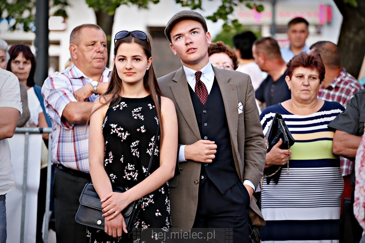 Piknik w stylu II RP na mieleckim Rynku