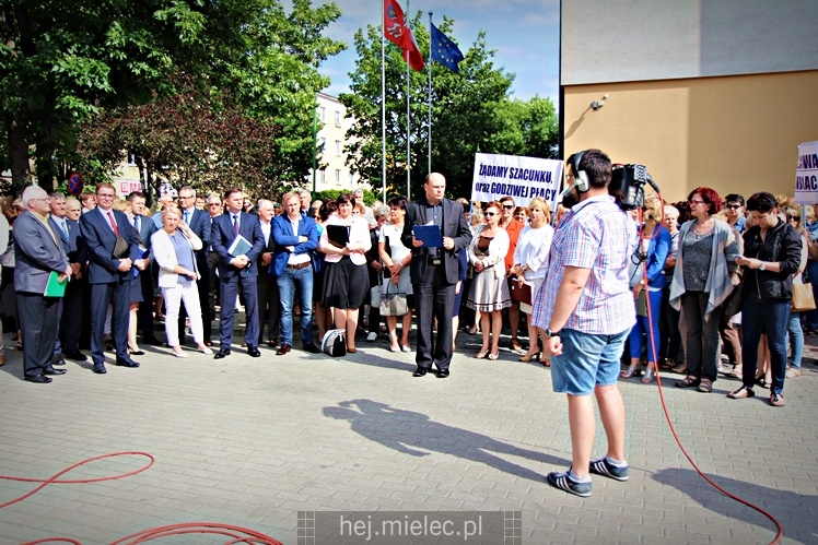 TV Trwam w Mielcu o sporze na linii starosta ? związki zawodowe szpitala