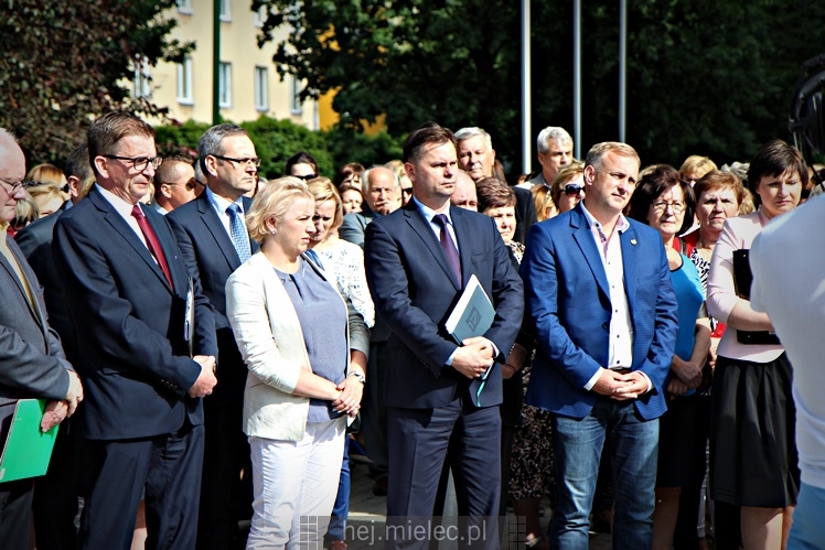 TV Trwam w Mielcu o sporze na linii starosta ? związki zawodowe szpitala