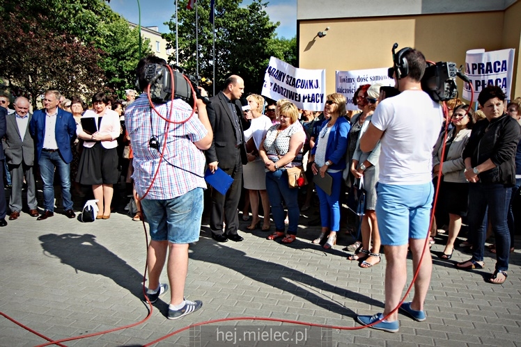 TV Trwam w Mielcu o sporze na linii starosta ? związki zawodowe szpitala