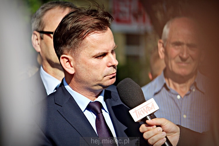 TV Trwam w Mielcu o sporze na linii starosta ? związki zawodowe szpitala