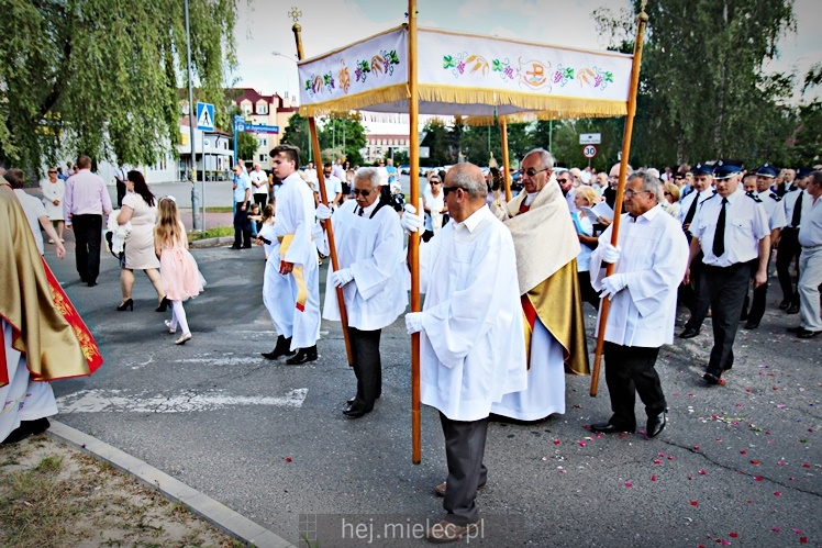 Boże Ciało 2017 w parafii Trójcy Przenajświętszej