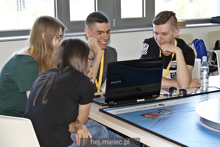ZST Mielec zdominował finał ogólnopolskiego konkursu robotyki Diversity 2017