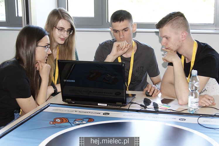 ZST Mielec zdominował finał ogólnopolskiego konkursu robotyki Diversity 2017
