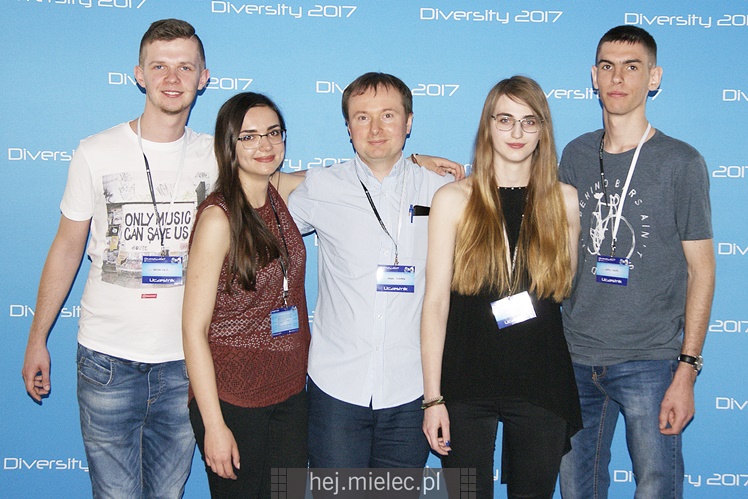 ZST Mielec zdominował finał ogólnopolskiego konkursu robotyki Diversity 2017