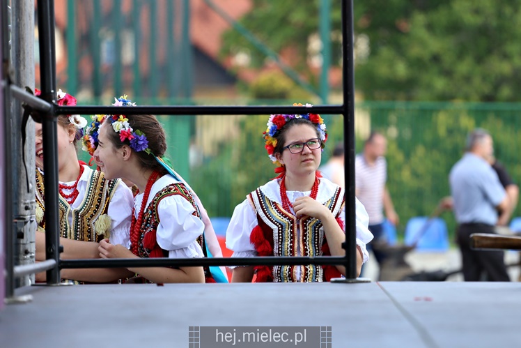 X Podkarpacki Jarmark Ludowy ROZTAŃCZONY CHORZELÓW