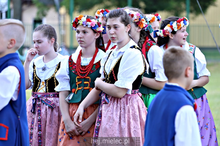 X Podkarpacki Jarmark Ludowy ROZTAŃCZONY CHORZELÓW