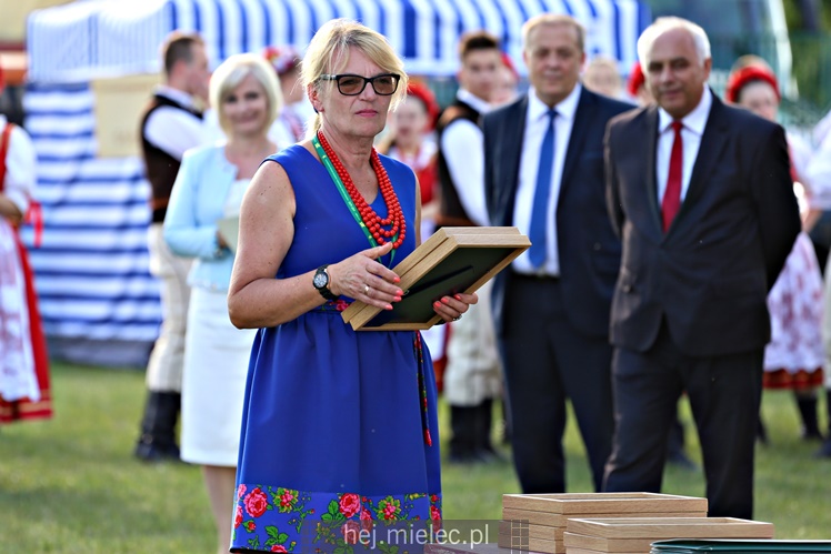 X Podkarpacki Jarmark Ludowy ROZTAŃCZONY CHORZELÓW