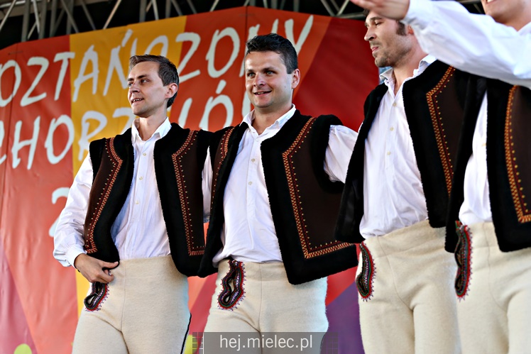 X Podkarpacki Jarmark Ludowy ROZTAŃCZONY CHORZELÓW