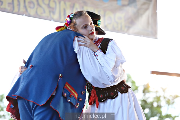 X Podkarpacki Jarmark Ludowy ROZTAŃCZONY CHORZELÓW