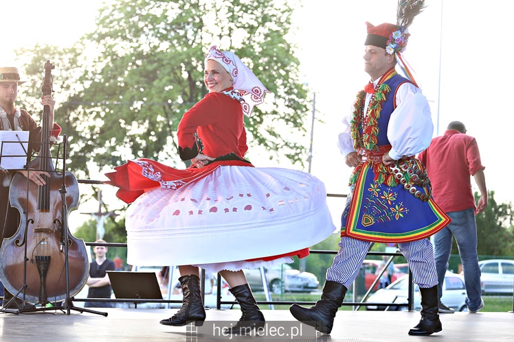 X Podkarpacki Jarmark Ludowy ROZTAŃCZONY CHORZELÓW
