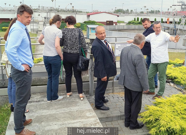 Samorządowcy dyskutowali o gospodarce ściekowej w powiecie mieleckim