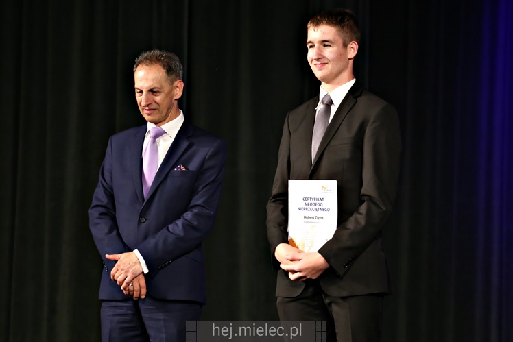 Młodzi Nieprzeciętni 2017
