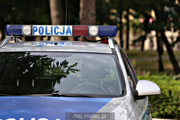 Wojewódzkie eliminacje konkursu ?Policjant Ruchu Drogowego?