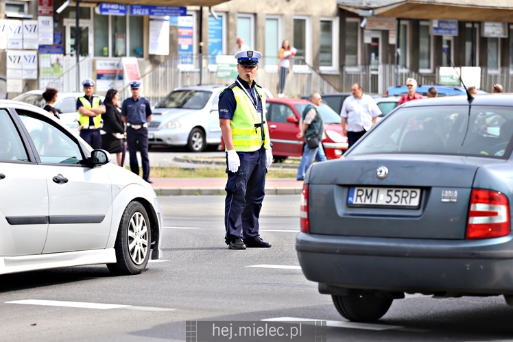 Wojewódzkie eliminacje konkursu ?Policjant Ruchu Drogowego?