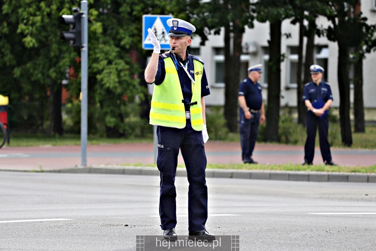 Wojewódzkie eliminacje konkursu ?Policjant Ruchu Drogowego?