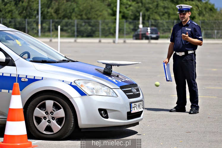 Wojewódzkie eliminacje konkursu ?Policjant Ruchu Drogowego?