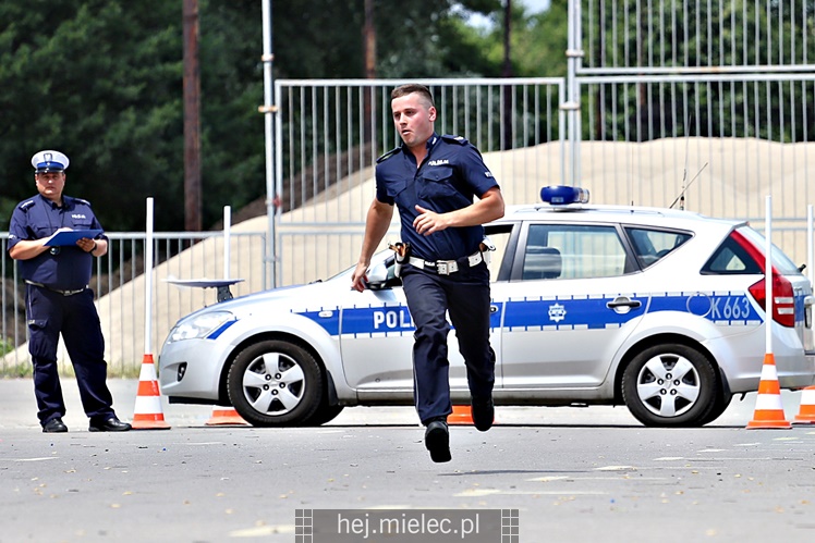 Wojewódzkie eliminacje konkursu ?Policjant Ruchu Drogowego?