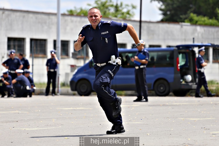 Wojewódzkie eliminacje konkursu ?Policjant Ruchu Drogowego?
