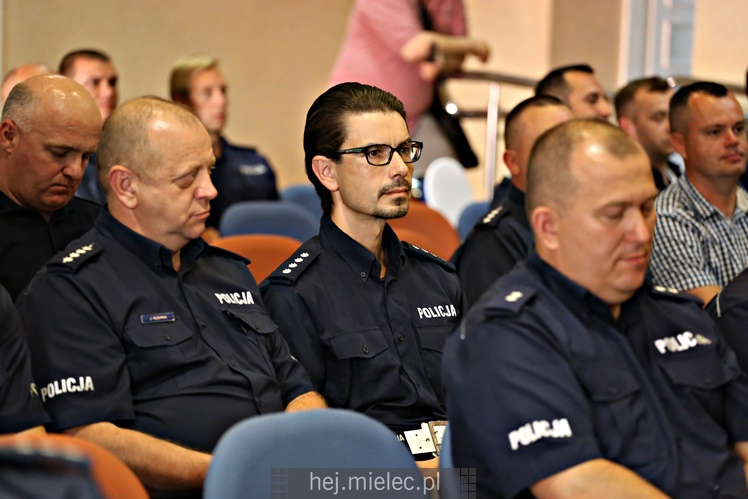 Wojewódzkie eliminacje konkursu ?Policjant Ruchu Drogowego?