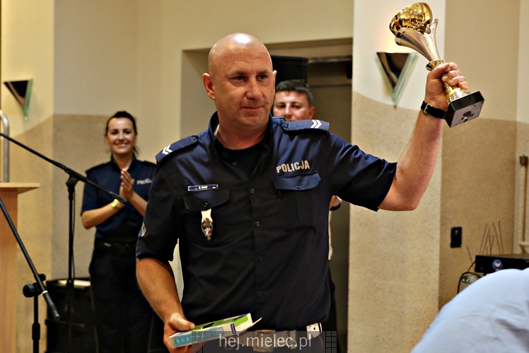 Wojewódzkie eliminacje konkursu ?Policjant Ruchu Drogowego?