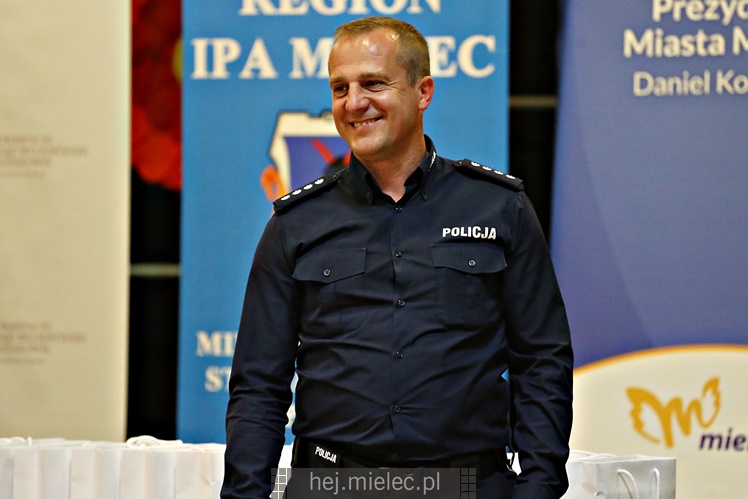 Wojewódzkie eliminacje konkursu ?Policjant Ruchu Drogowego?