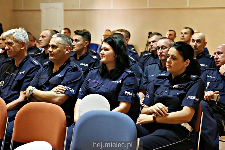 Wojewódzkie eliminacje konkursu ?Policjant Ruchu Drogowego?