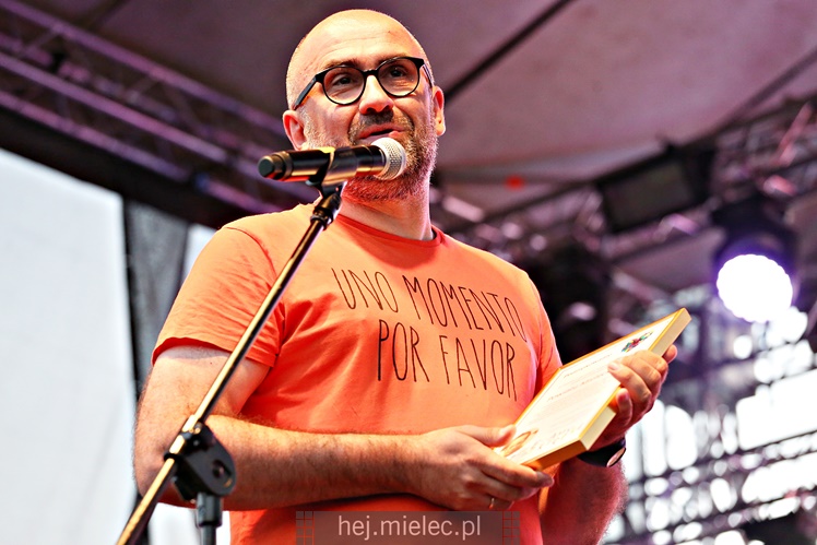 Powiatowe Powitanie Lata 2017: Mateusz Mijal, zespół Weekend, Sarsa