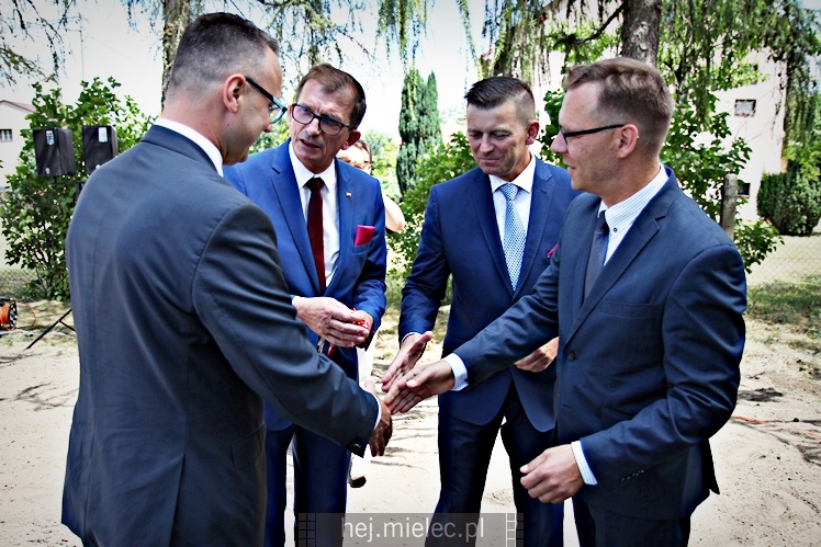 Podstacja pogotowia ratunkowego w Padwi Narodowej uruchomiona