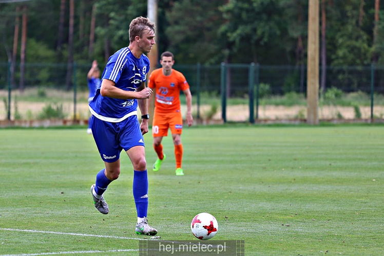Sparing: BRUK-BET TERMALICA NIECIECZA ? FKS STAL MIELEC