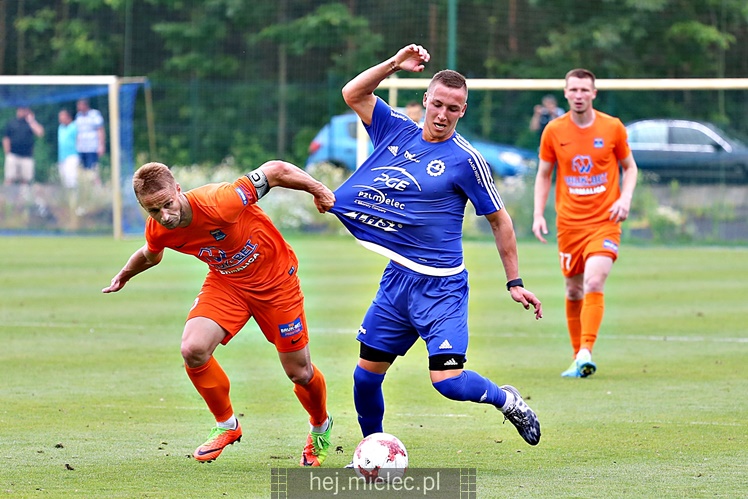 Sparing: BRUK-BET TERMALICA NIECIECZA ? FKS STAL MIELEC