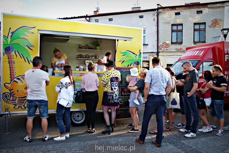 Pierwszy Zlot Food Trucków w Mielcu