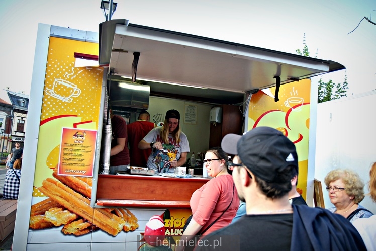 Pierwszy Zlot Food Trucków w Mielcu