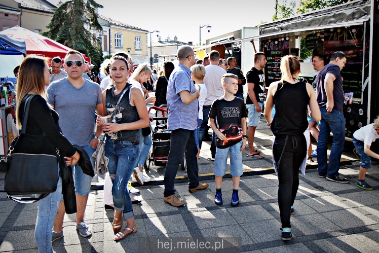 Pierwszy Zlot Food Trucków w Mielcu
