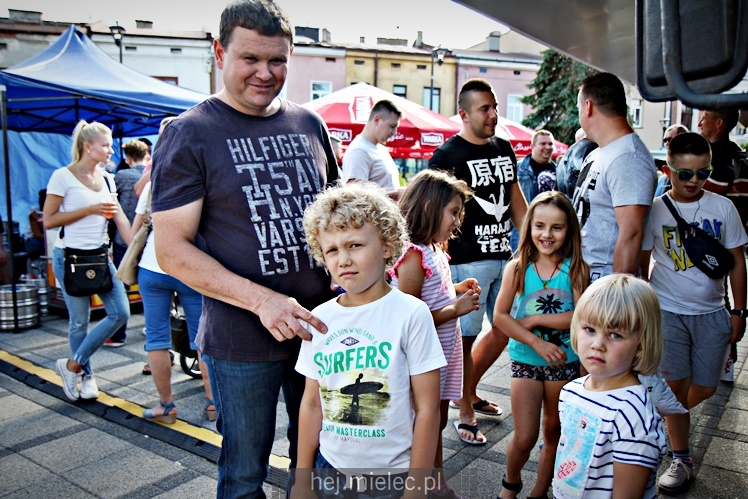 Pierwszy Zlot Food Trucków w Mielcu