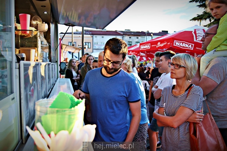 Pierwszy Zlot Food Trucków w Mielcu